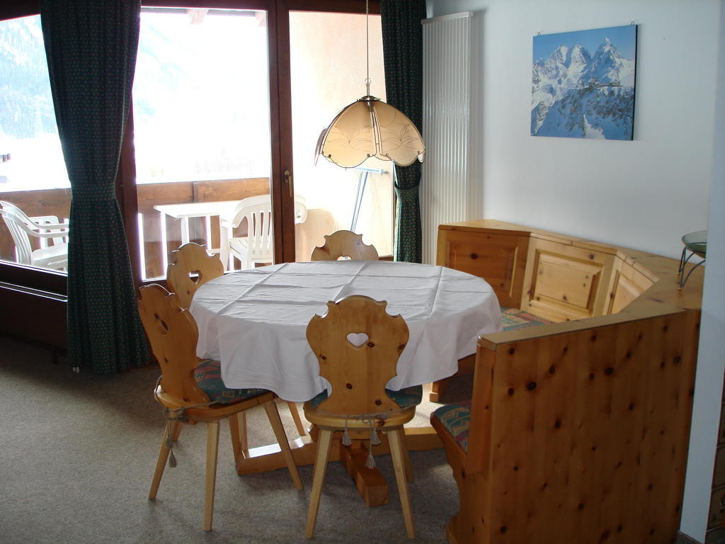 Appartement Residenz La Mora à La Punt-Chamues-ch Chambre photo