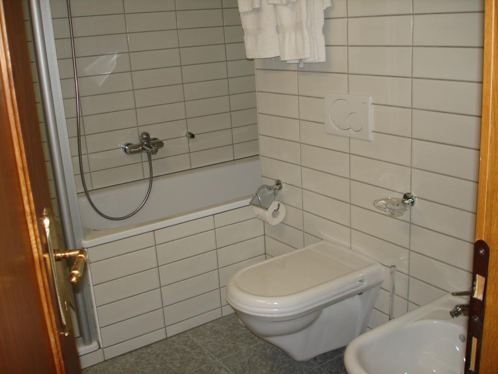Appartement Residenz La Mora à La Punt-Chamues-ch Chambre photo